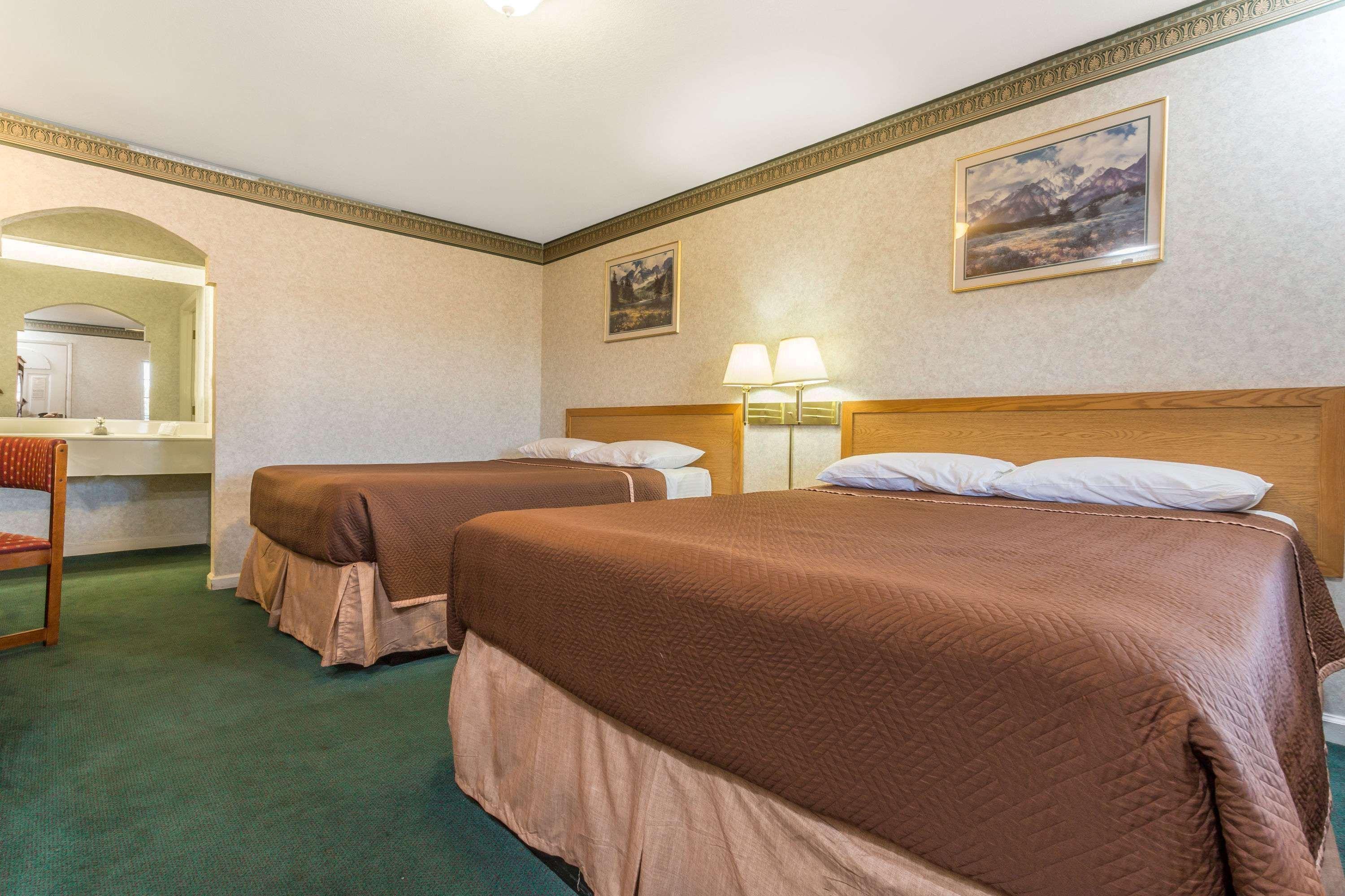 Yosemite Parkway Otel Merced Dış mekan fotoğraf